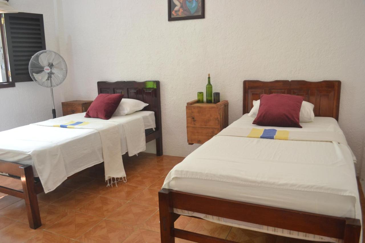 Adoquin Hotel Zipolite Buitenkant foto